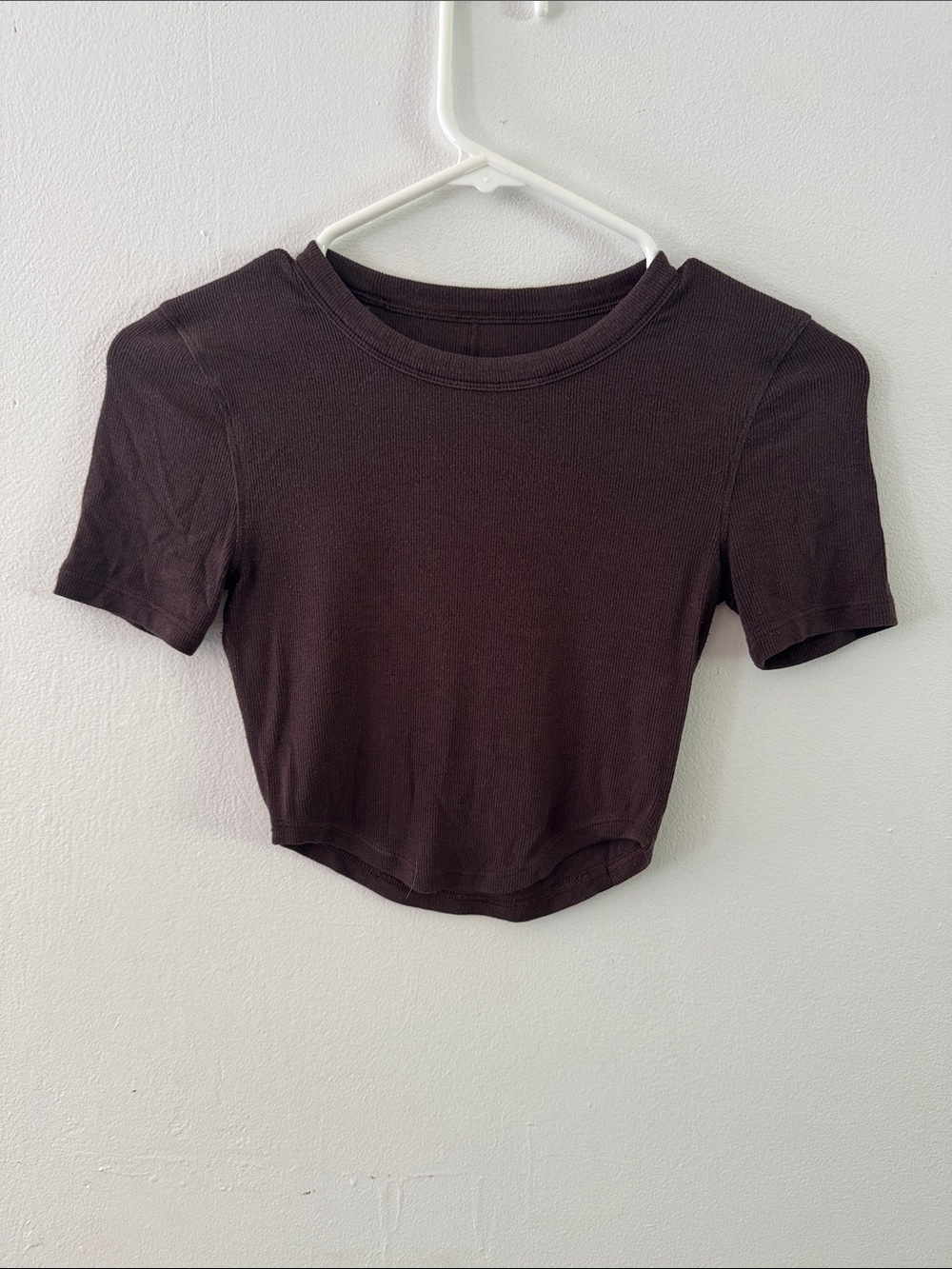 Lululemon Hold Tight Cropped T-Shirt Dark Brown Sz S
